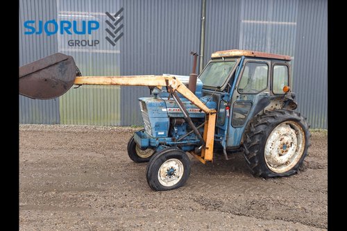 salg af Ford 4000 traktor