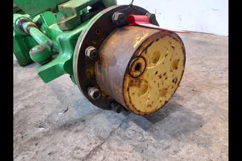 salg af John Deere 6620  Front Axle