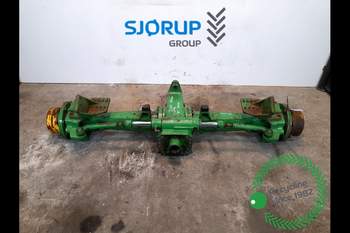 John Deere 6620  Front Axle