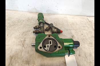 salg af John Deere 6620  Remote control valve