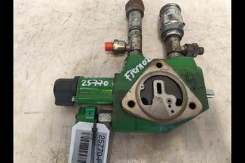 salg af John Deere 6620  Remote control valve