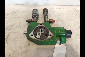 salg af John Deere 6620  Remote control valve