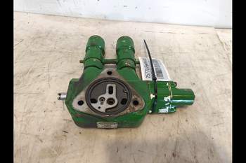 salg af John Deere 6620  Remote control valve