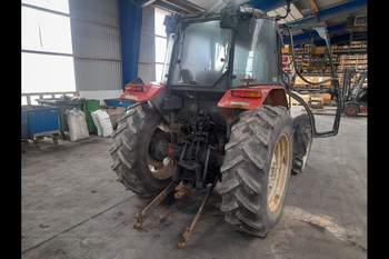 salg af Massey Ferguson 4255 traktor