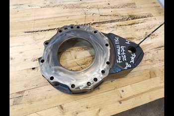 salg af Case Farmall 115c RIGHT Brake housing, Rear Transmission