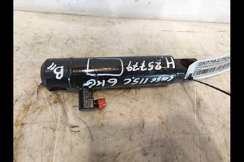 salg af Liftcylinder Case Farmall 115c