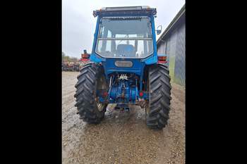 salg af Ford 6700 tractor