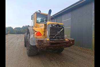 salg af Lastmaskiner Volvo L110E 