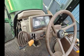 salg af John Deere 6920 traktor