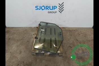 John Deere 6920  Rear Window