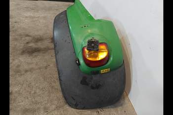 salg af John Deere 6920 LEFT Rear Fender