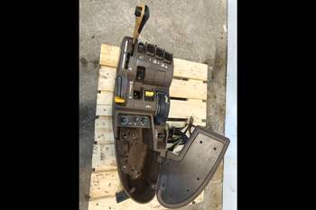 salg af John Deere 6920  Armrest control unit