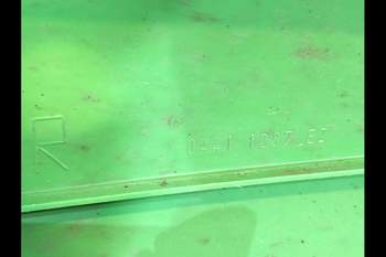 salg af Deutz-Fahr Agrotron M620 RIGHT Rear Fender