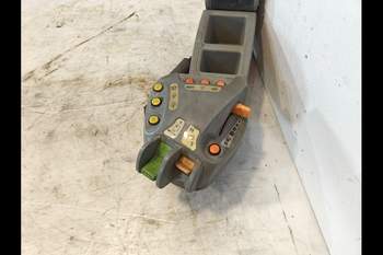 salg af Deutz-Fahr Agrotron M620  Armrest control unit