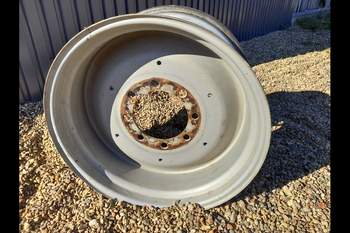 salg af Deutz-Fahr Agrotron M620 LEFT Front Rim