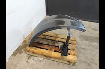 salg af Deutz-Fahr Agrotron M620 LEFT Front Fender