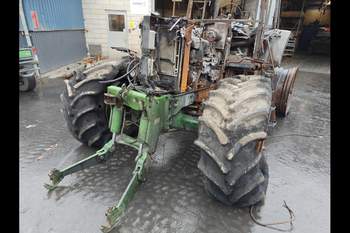 salg af John Deere 7810 traktor