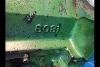 salg af John Deere 7810  Engine Block