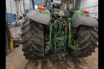 salg af John Deere 6830 traktor