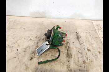 salg af John Deere 6830  Injectionpump