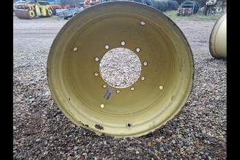 salg af John Deere 6830 RIGHT Front Rim