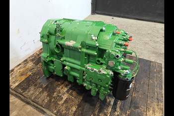 salg af John Deere 6830  Transmission