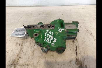 salg af John Deere 6830  Hydraulic lift valve