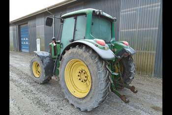 salg af John Deere 6420 traktor