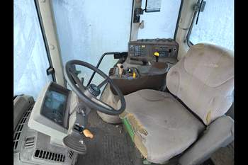 salg af John Deere 6420 traktor