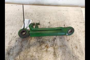 salg af John Deere 6420 S  Hydraulic Cylinder