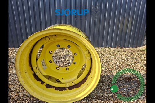 salg af John Deere 6420 S LEFT Front Rim