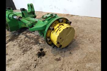 salg af John Deere 6420 S  Front Axle