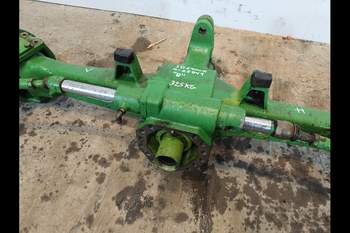 salg af John Deere 6420 S  Front Axle