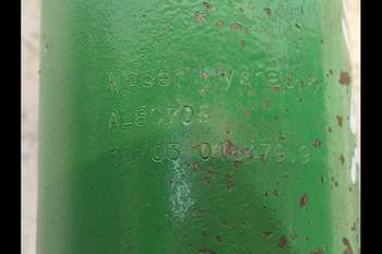 salg af John Deere 6420 S RIGHT Lift Cylinder