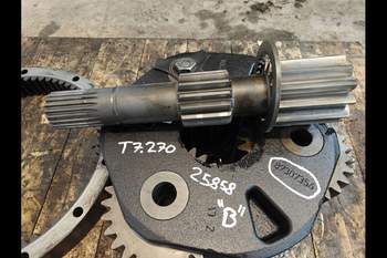 salg af New Holland T7.270 RIGHT Rear axle planetary gear