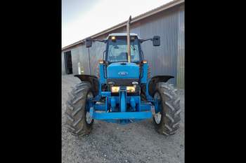 salg af Ford 8240 tractor