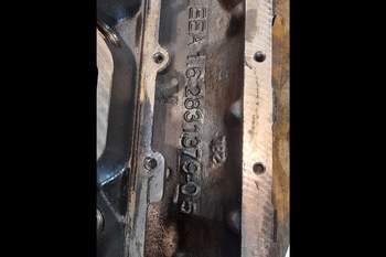 salg af New Holland T7.270  Cylinder Head