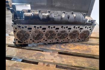 salg af New Holland T7.270  Cylinder Head